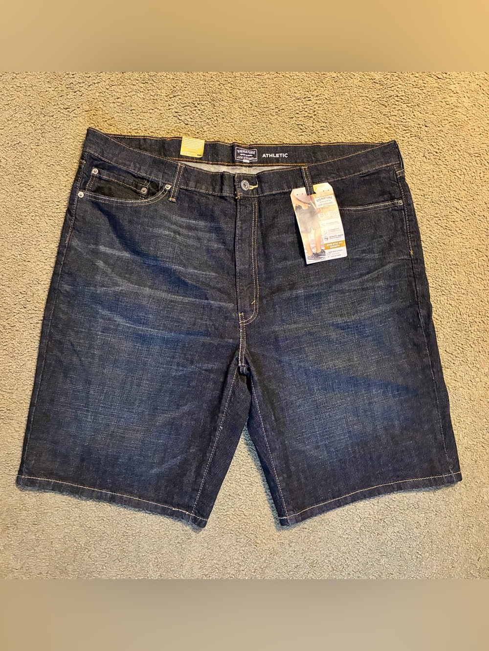 Signature By Levi Strauss & Co Flex Athletic Blue Denim Shorts 10” Size 42 NWT